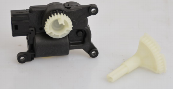 Stellmotor für Temperaturregelklappe 5Q0898511F